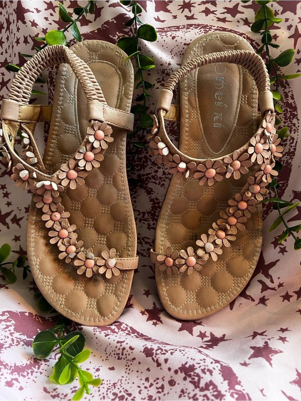 Women's Floral T-Strap Sandals - Blush Pink